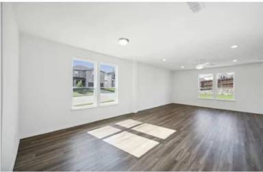 Main picture of 701 Union Dr