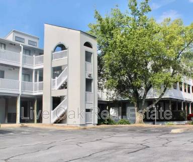 Main picture of 3200 Lynnhaven Dr