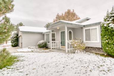 Main picture of 3731 E Anemone Ct
