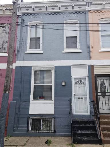 Main picture of 1528 W Oakdale St