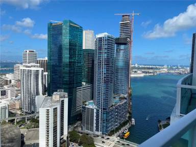 Main picture of Brickell on the River North