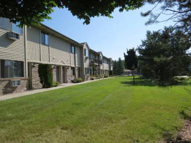 Main picture of Montgomery Square Apartments