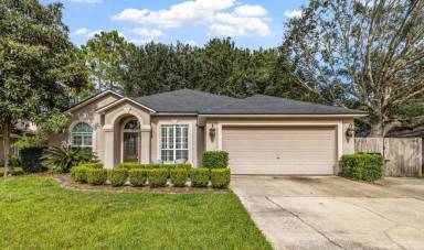 Main picture of 12243 Lake Fern Dr