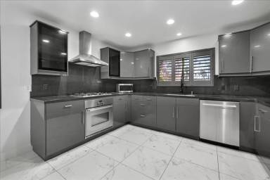 Main picture of 157 N Willaman Dr