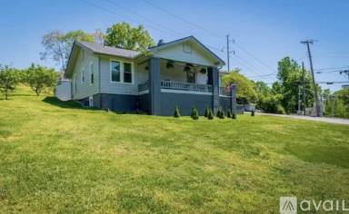 Main picture of 3105 Idlewild Dr