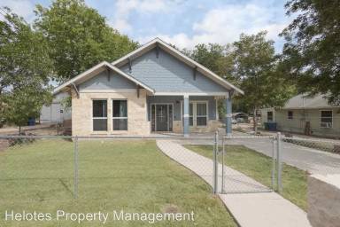 Main picture of 121 Fairmont