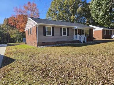 Main picture of 404 Oakgrove Dr