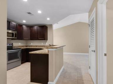 Main picture of 1700 Conservation Trl