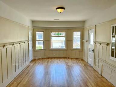 Main picture of 422 E Avenue 28