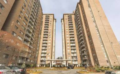 Main picture of Presidential Towers Condominiums