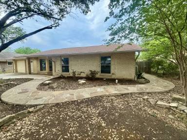 Main picture of 130 Creekside Dr