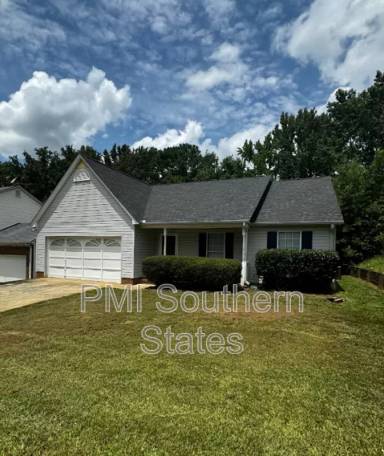 Main picture of 100 Clear Lake Dr