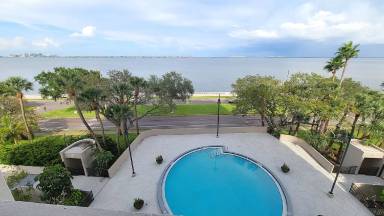 Main picture of 4141 Bayshore Blvd