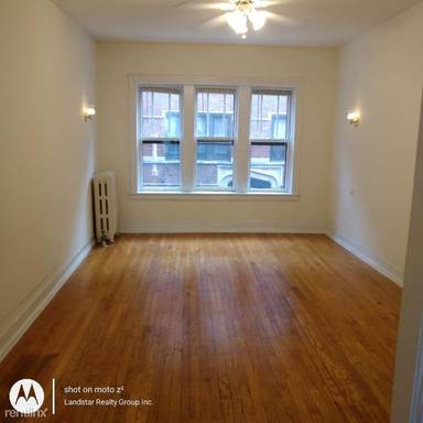 Main picture of 1370 W Estes Ave