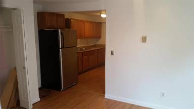 Main picture of 29 Vineyard Ave