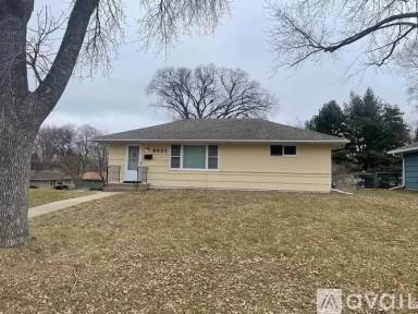 Main picture of 8601 Washburn Ave S