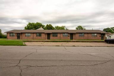 Main picture of 901 Harding St