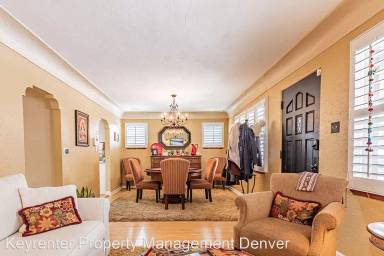 Main picture of 3059 W 40th Ave