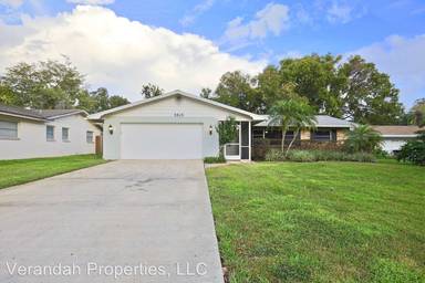 Main picture of 5525 Chenault Ave