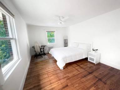 Main picture of 12 Homer St