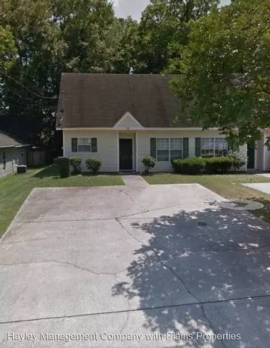 Main picture of 904 Stage Rd