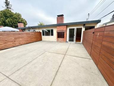 Main picture of 704-18 Sutter Ave