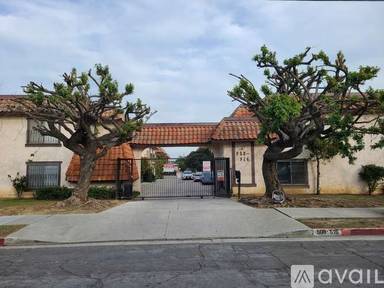 Main picture of 512 Sefton Ave