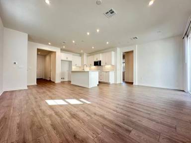 Main picture of 16052 Montenegro Ln