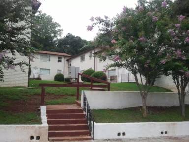 Main picture of 443 Dargan Pl SW