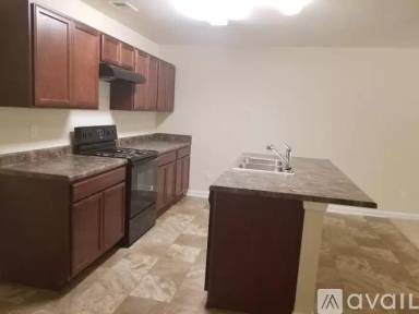 Main picture of 2105 Belmont Cir