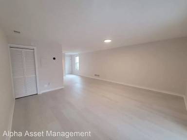 Main picture of 2121 Milligan Ave