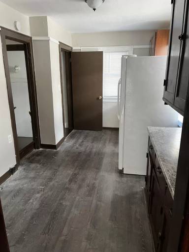 Main picture of 3734 W Kilbourn Ave