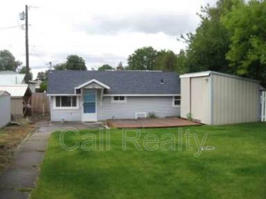 Main picture of 3103 N Center Rd