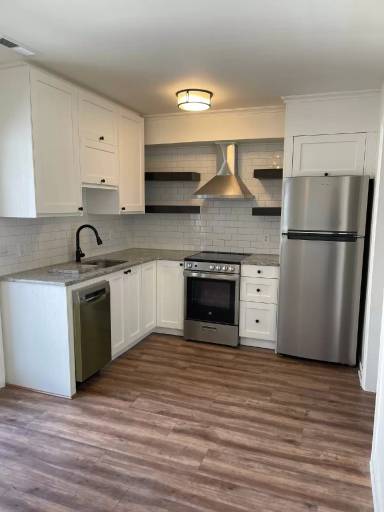 Main picture of 101 Royal Forest Ct