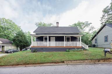 Main picture of 519 W Cherry St