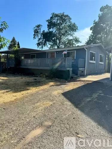 Main picture of 3635 Locust St