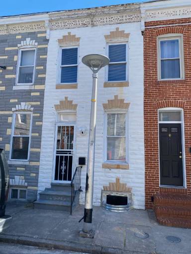 Main picture of 1253 Sargeant St