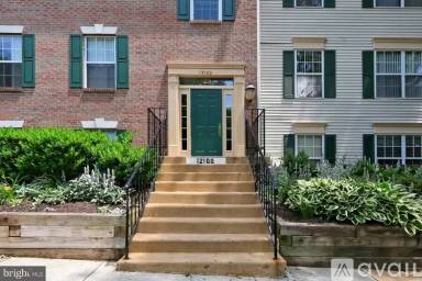 Main picture of 12100 Green Leaf Ct