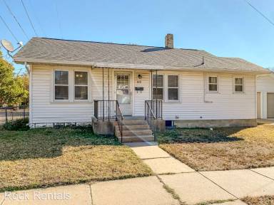 Main picture of 812 N Cleveland St