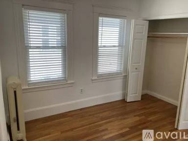 Main picture of 77 Bailey Rd