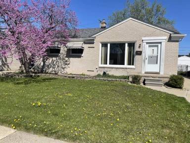Main picture of 26210 Fernwood St