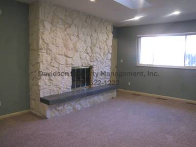 Main picture of 2400 Flintridge Dr