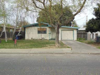 Main picture of 1351 W 9th St