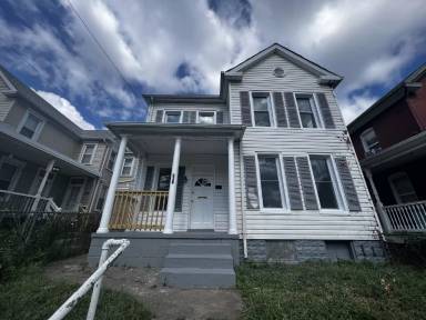 Main picture of 787 S Potomac St