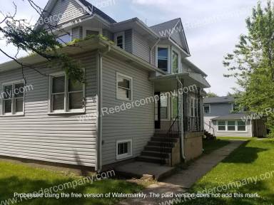 Main picture of 35 Carroll St