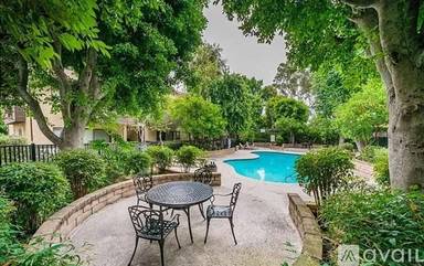 Main picture of 7304 Corbin Ave