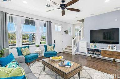Main picture of 490 Persimmon Cmn