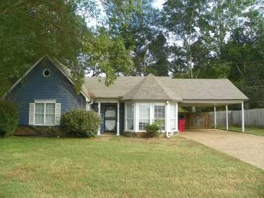 Main picture of 4550 Columbia Woods Ln