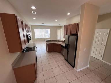 Main picture of 537 Shining Armor Ln