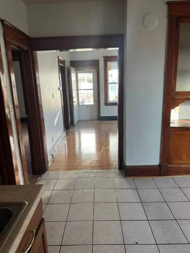 Main picture of 2137B S 20th St